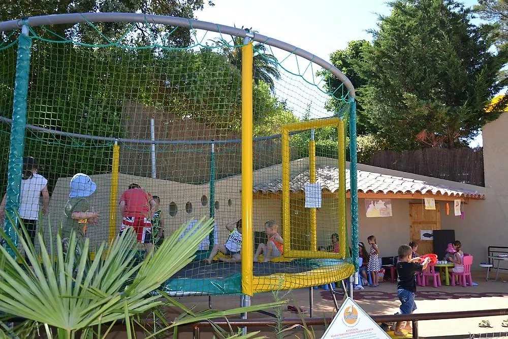 Camping Maeva Escapades Parc Valrose La Londe-les-Maures